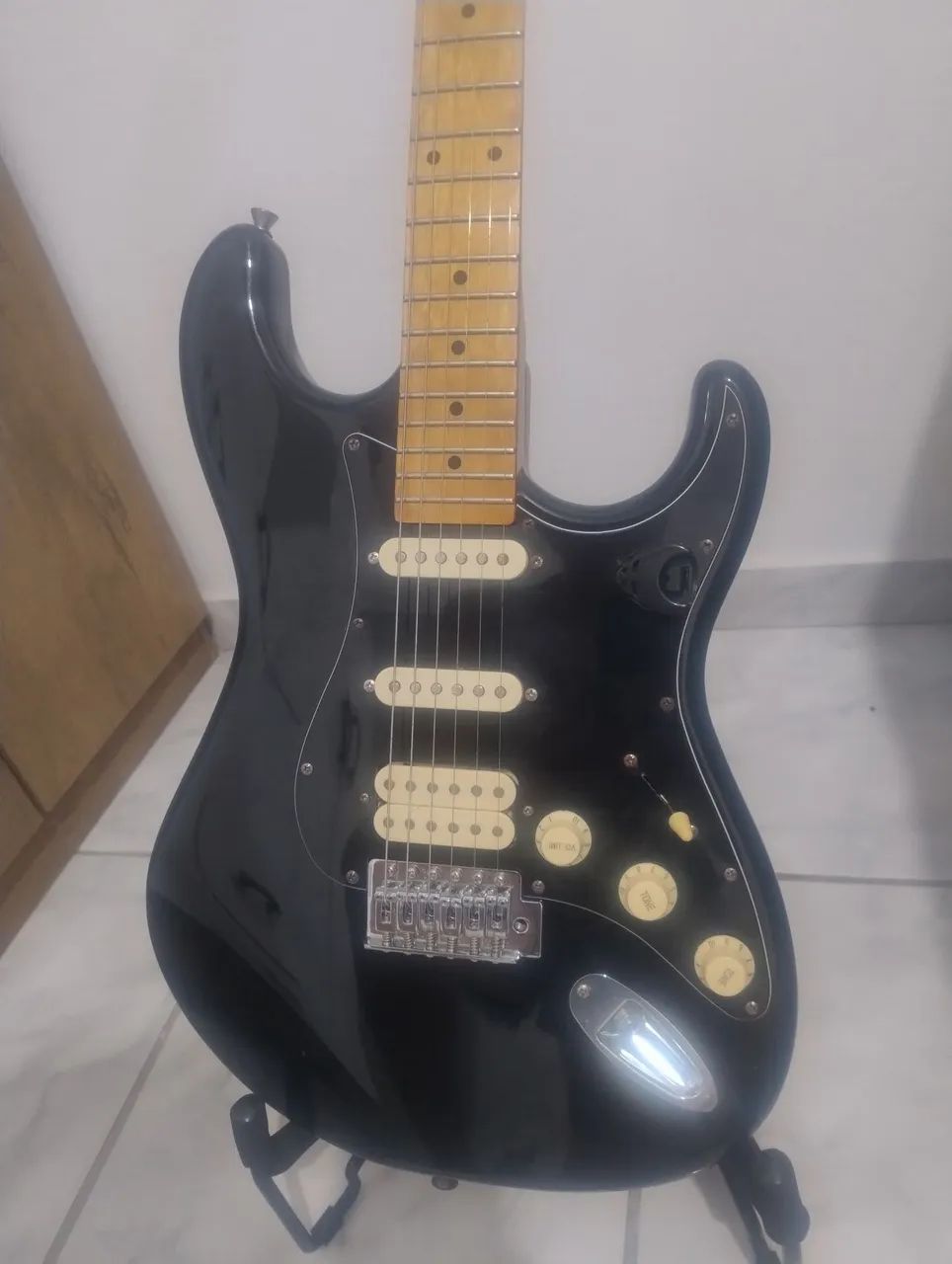 Vendo guitarra Tagima 