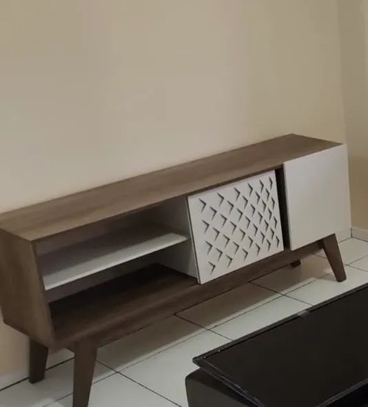 VENDE- SE 