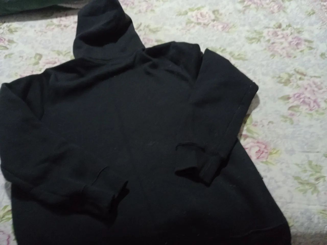 Blusa de moletom canguru com capuz RVCA - Foto 2