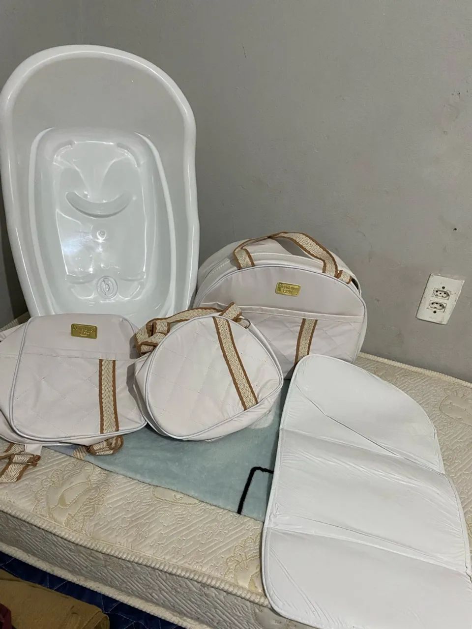 Kit bolsas e banheira