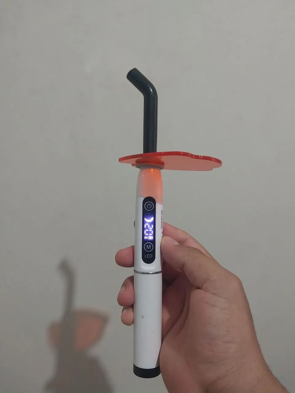 Fotopolimerizador branco  - Foto 2