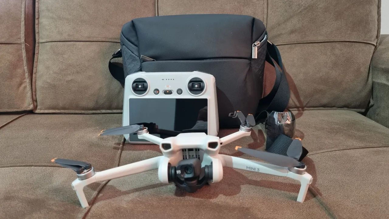 Dji mini 3,  controle com tela. - Foto 5