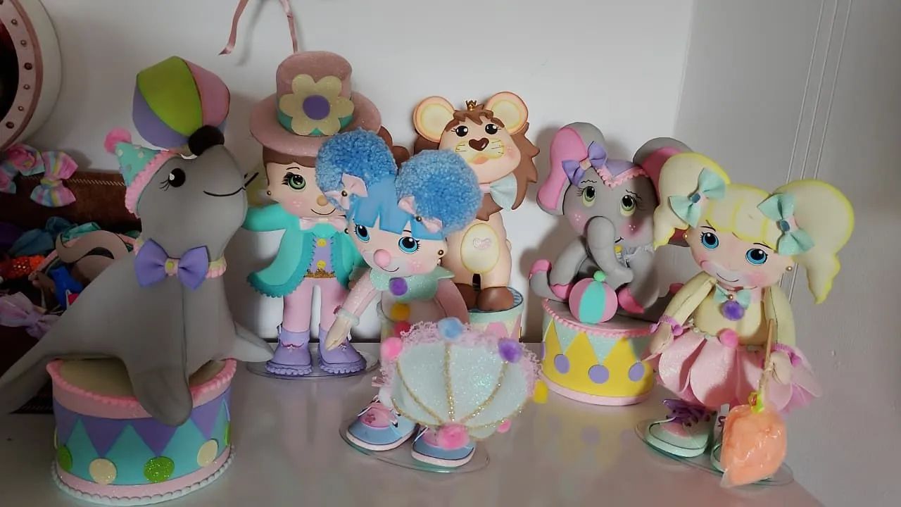 Bonecos circo rosa