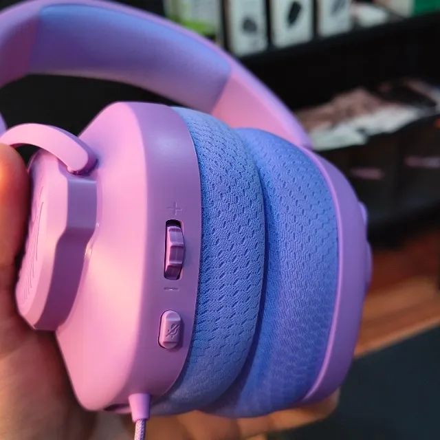 Headset Gamer com microfone JBL Quantum 100m2 Roxo Original conexão P3 - Foto 3