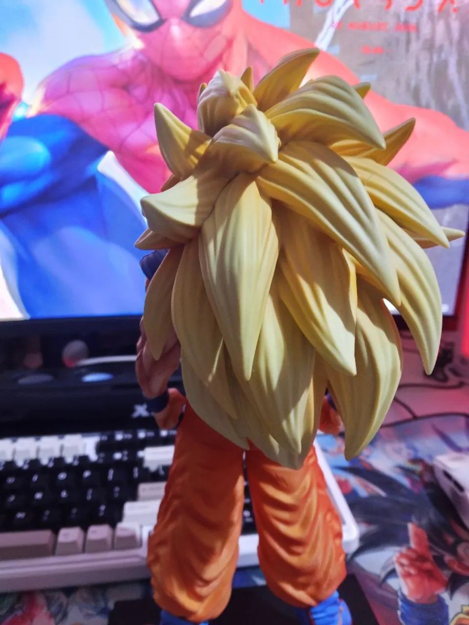 Action figure Goku SSJ 3 - Foto 3