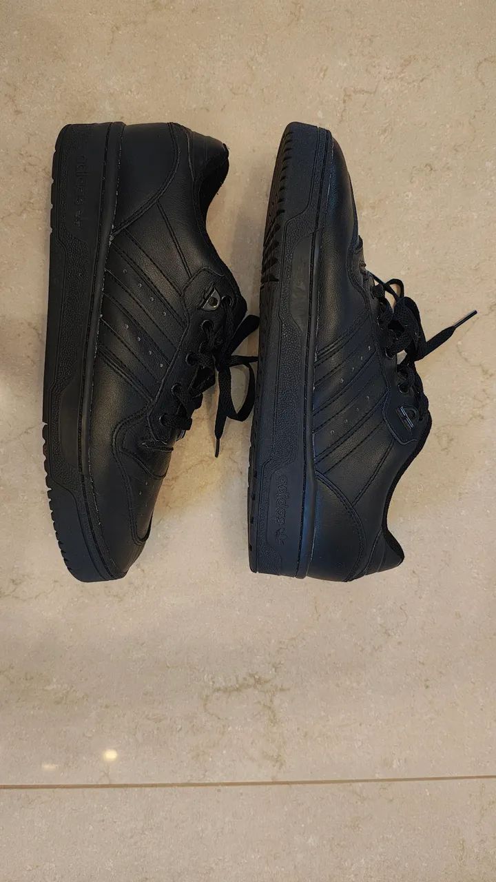 Adidas Rivalry Low 