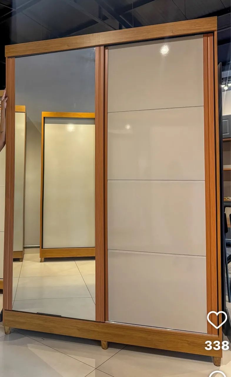 ROUPEIRO BÚZIOS COM ESPELHO MDF