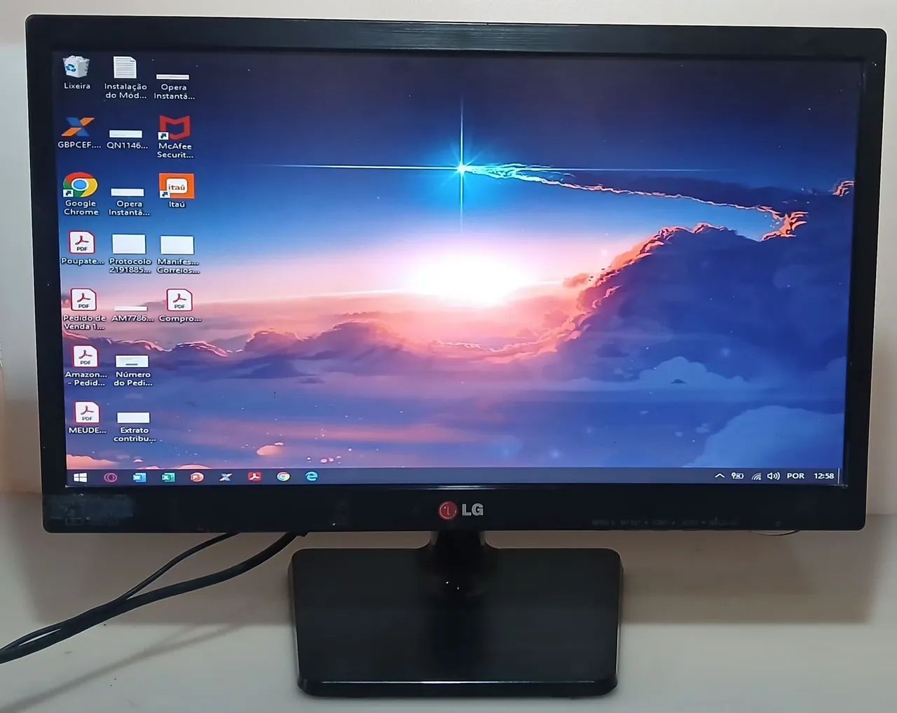 Monitor LG Flatron 20EN33SS-B