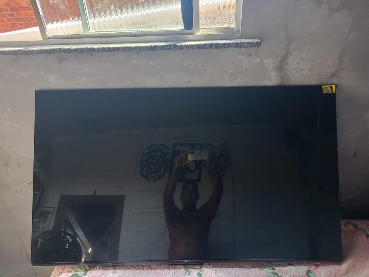 TV TCL 55 polegadas apenas pra retirada de peças - TVs - Guamá