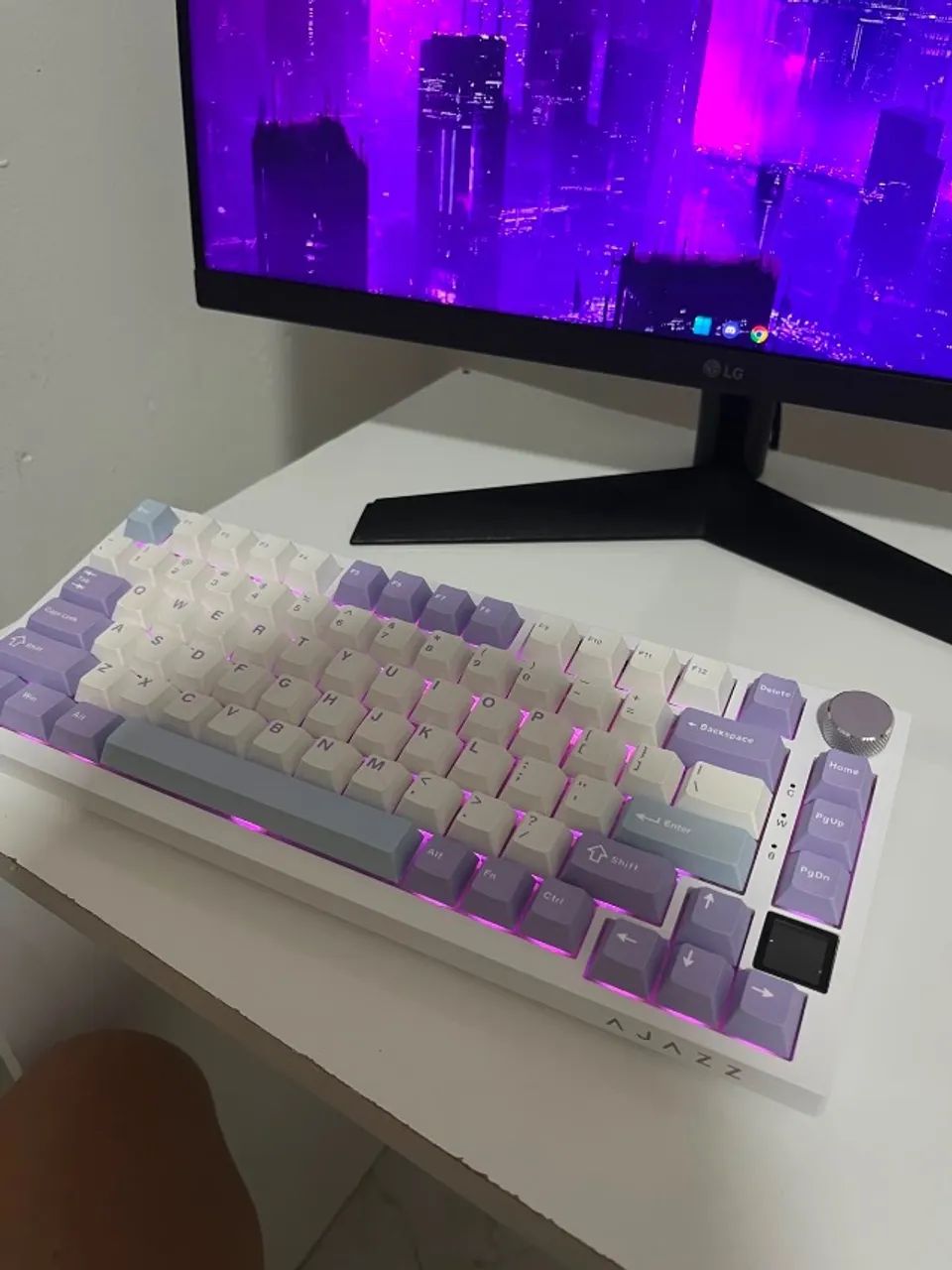 Monitor e teclado  - Foto 4