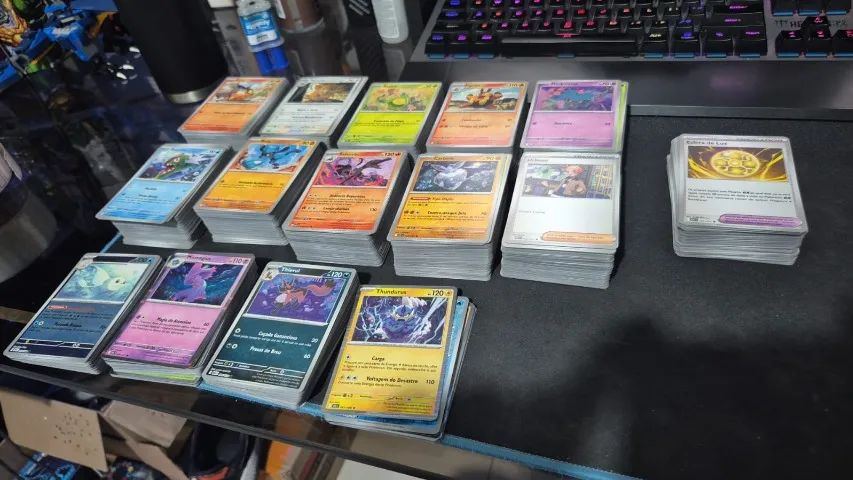 Mais de 1000 cartas pokemon