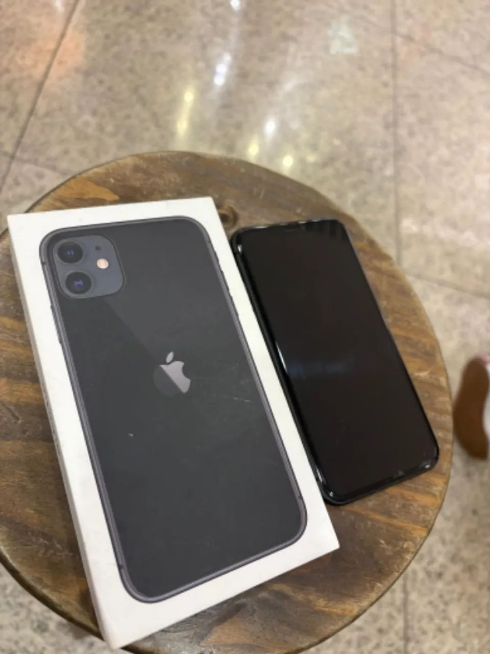 iPhone 11