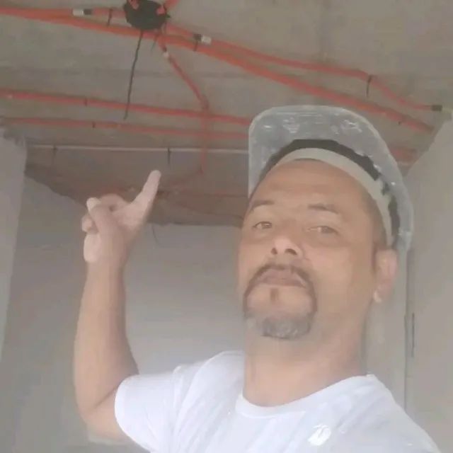 Gesso Pinturas e Reformas em Geral - Foto 2