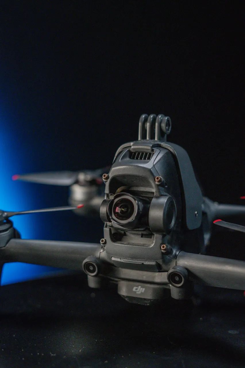 DJI FPV Completo + 2 Baterias + Goggles+ Controle - Foto 5