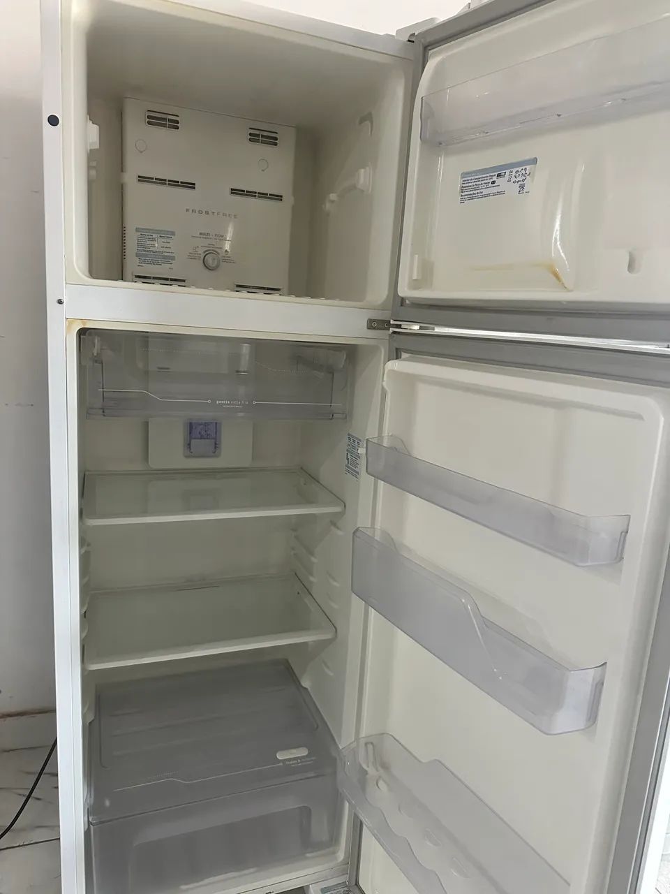 GELADEIRA DUPLEX FROST FREE - Foto 2