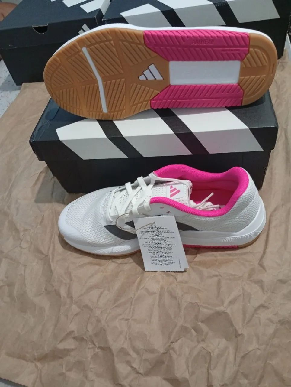 Tênis Adidas feminino - Foto 3