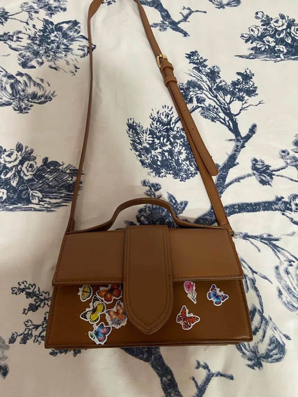 Bolsa pequena marrom 