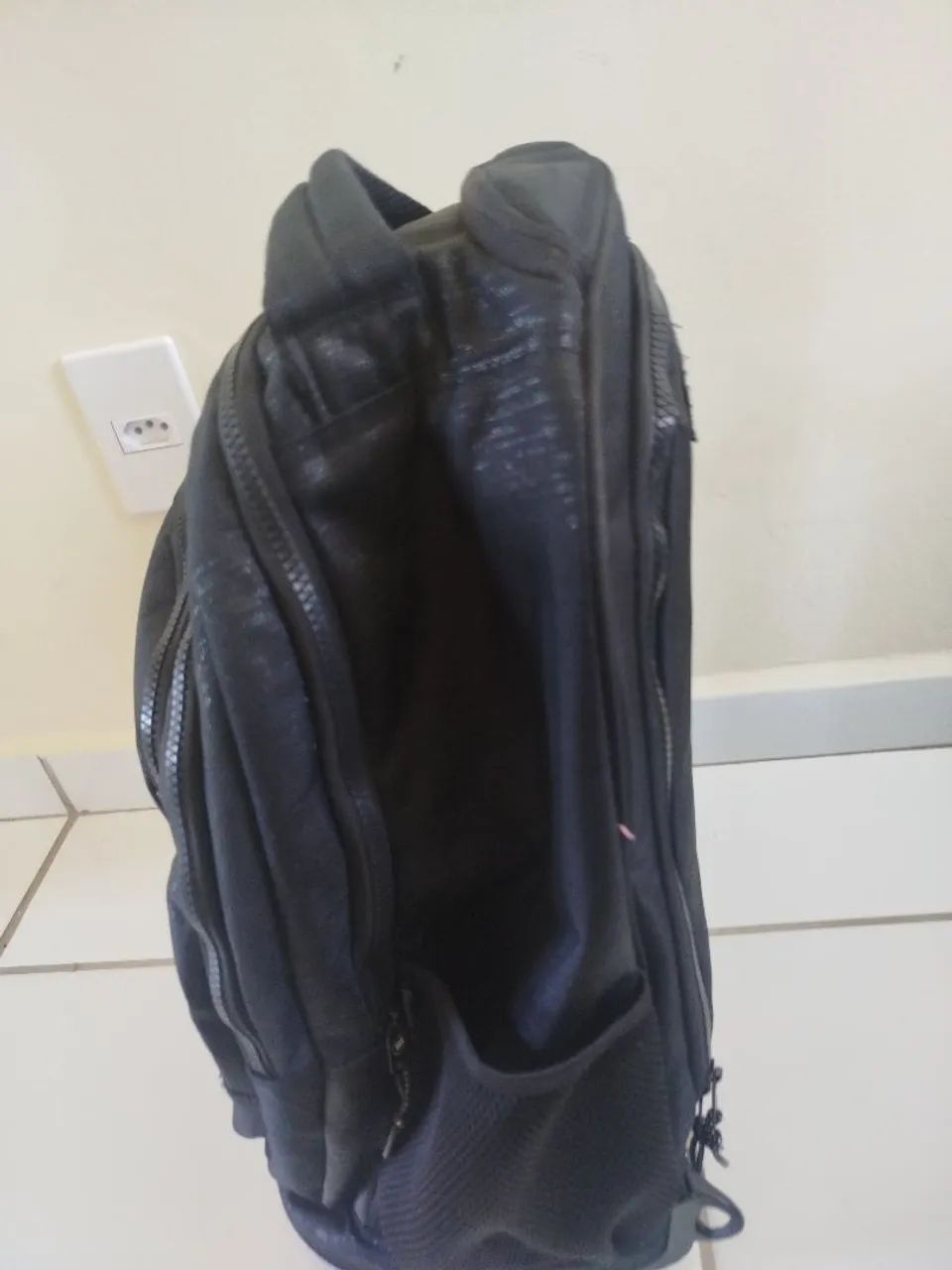 Mochila RB em perfeito estado - Foto 2