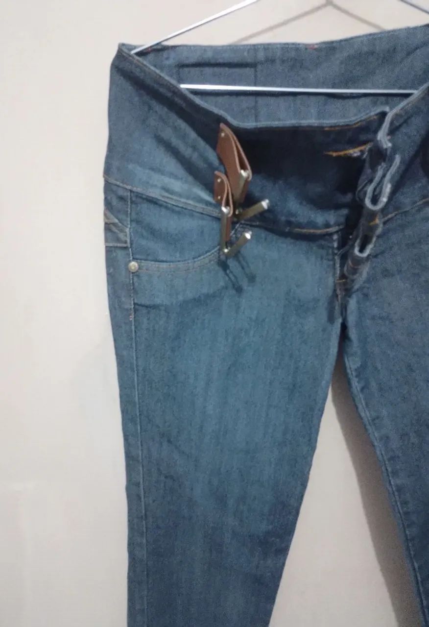 Calça Vulccy 42 feminina com lycra semi-nova  - Foto 2