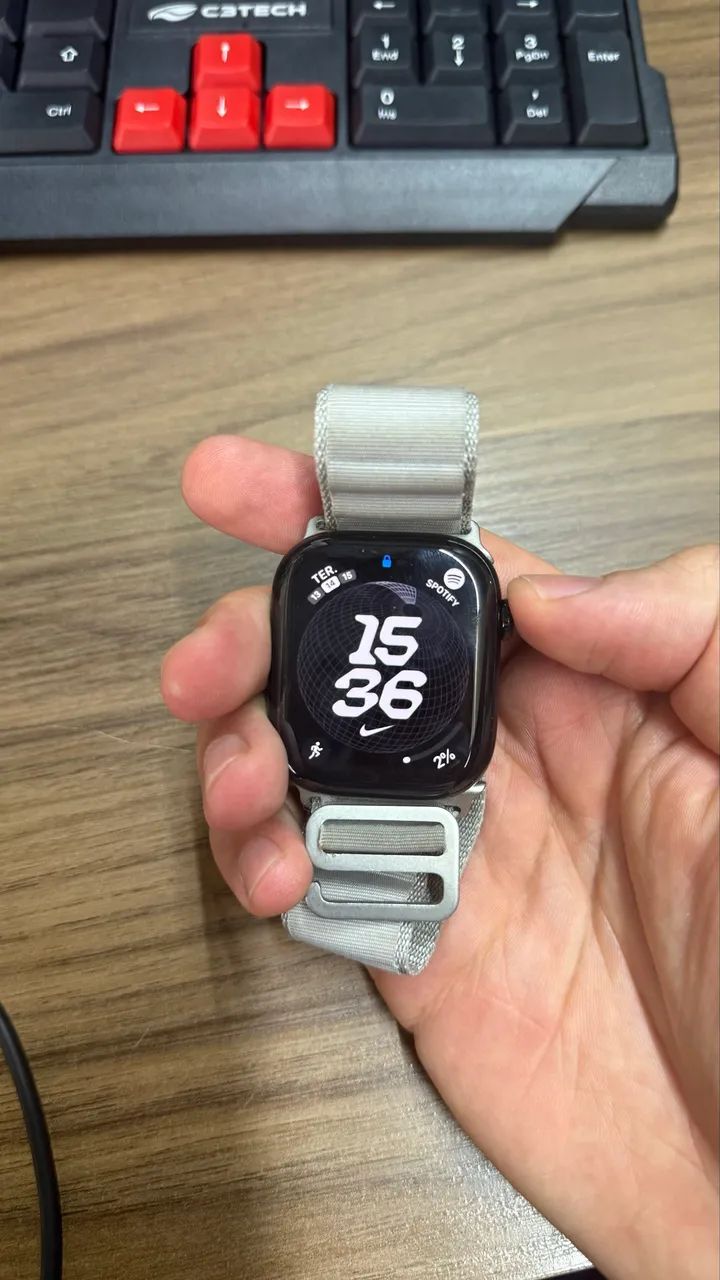 Apple Watch Séries 11 46mm GPS+Celular 4G - Foto 2