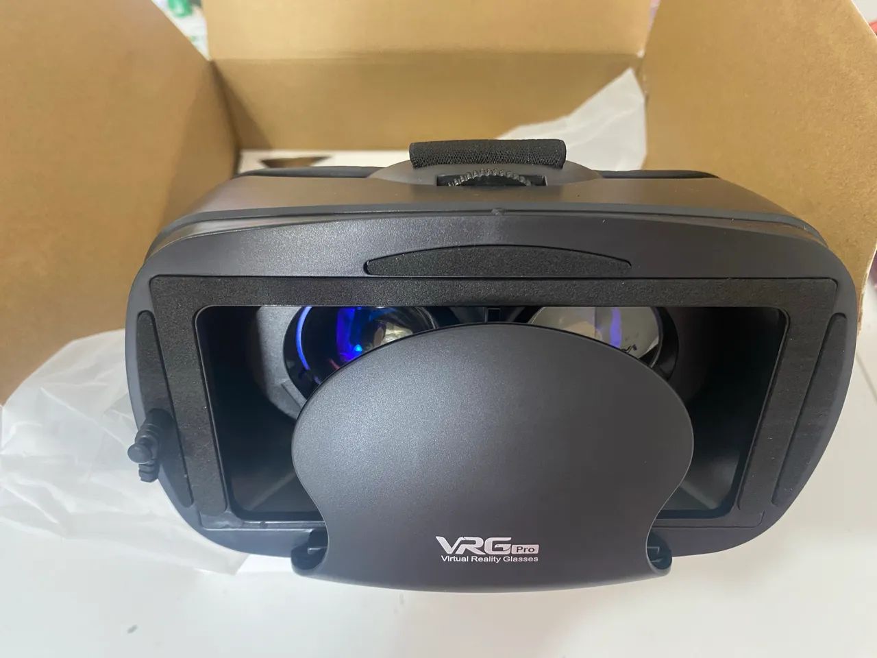 Óculos 3D para acoplar o celular novo / importado
