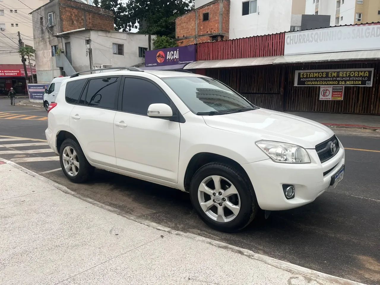 Toyota Rav4 2.4 4X2 16V 170CV AUT. 2011