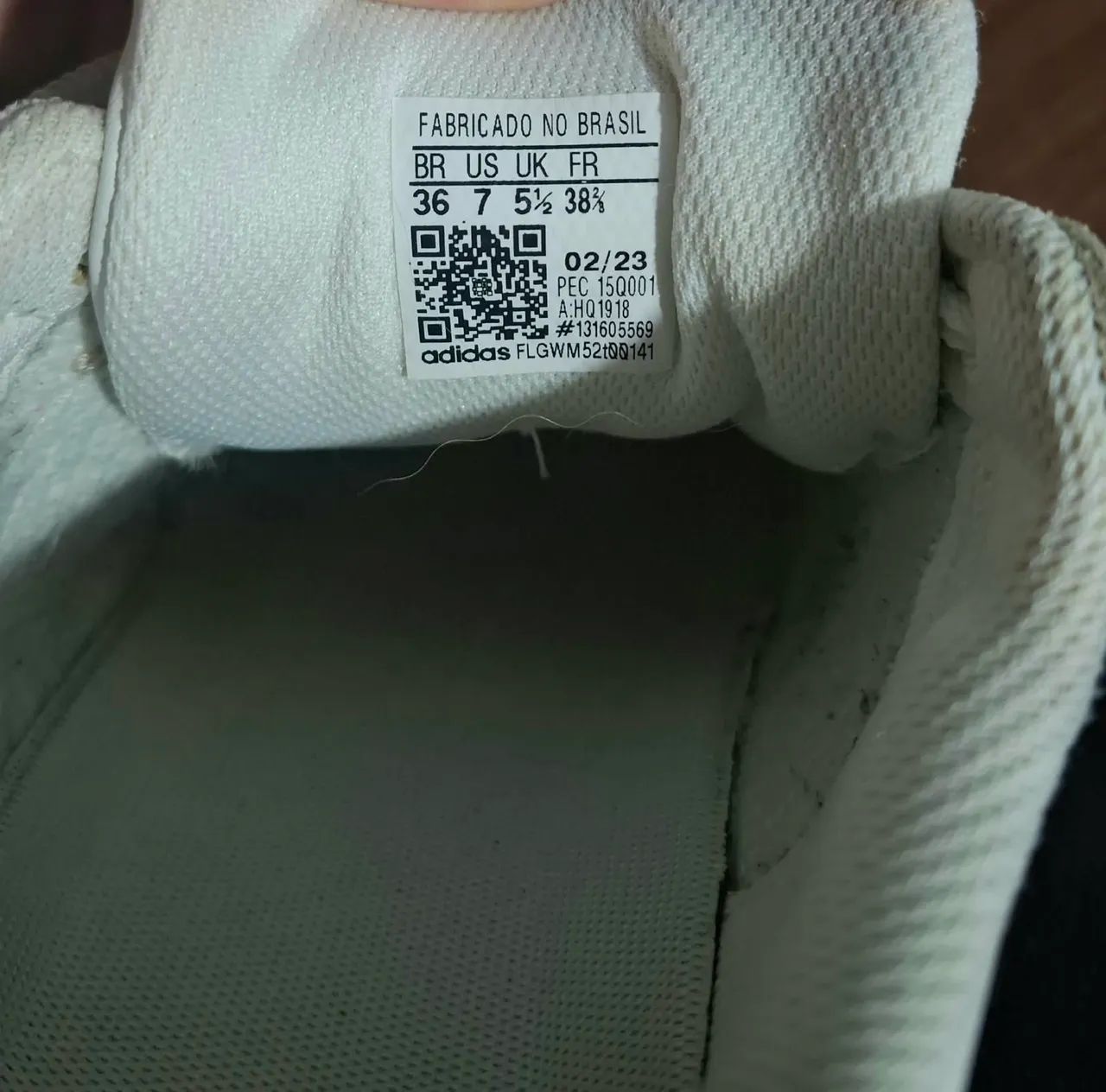 Tênis Adidas  - Foto 5