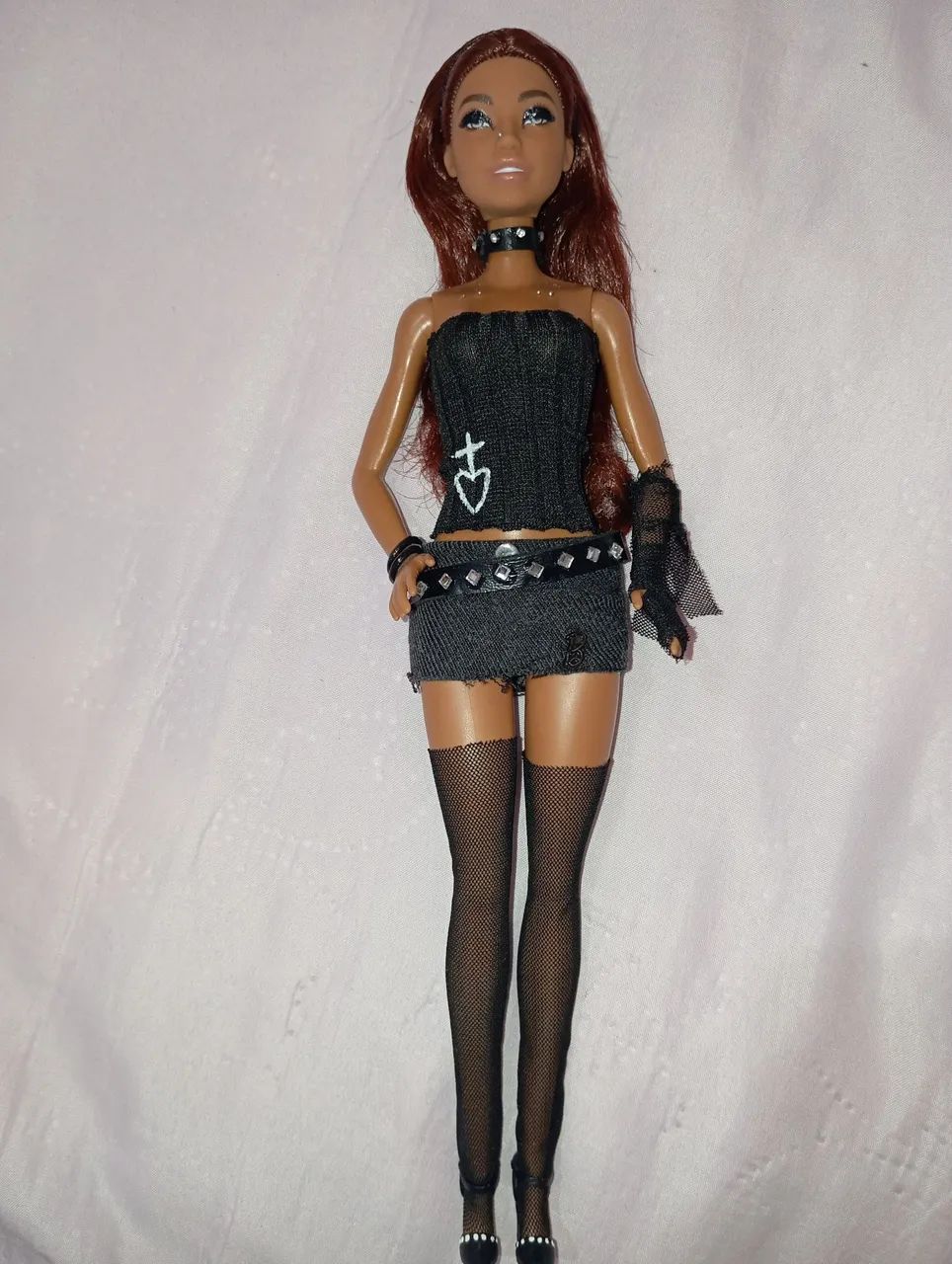 Duas bonecas barbies customizadas  - Foto 2