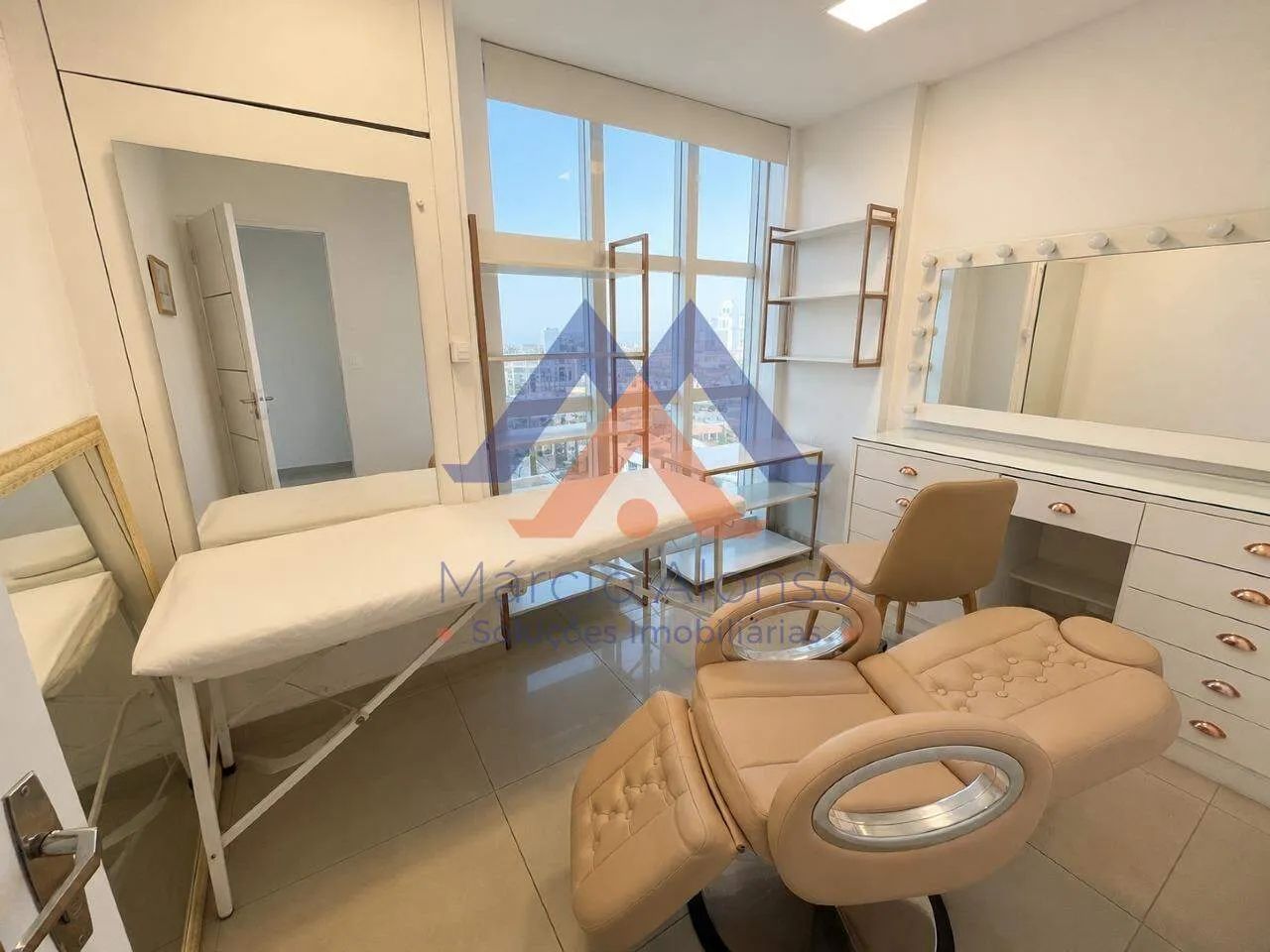 Sala Comercial para Aluguel no Centro de Nova Iguaçu  29 m² - Foto 4