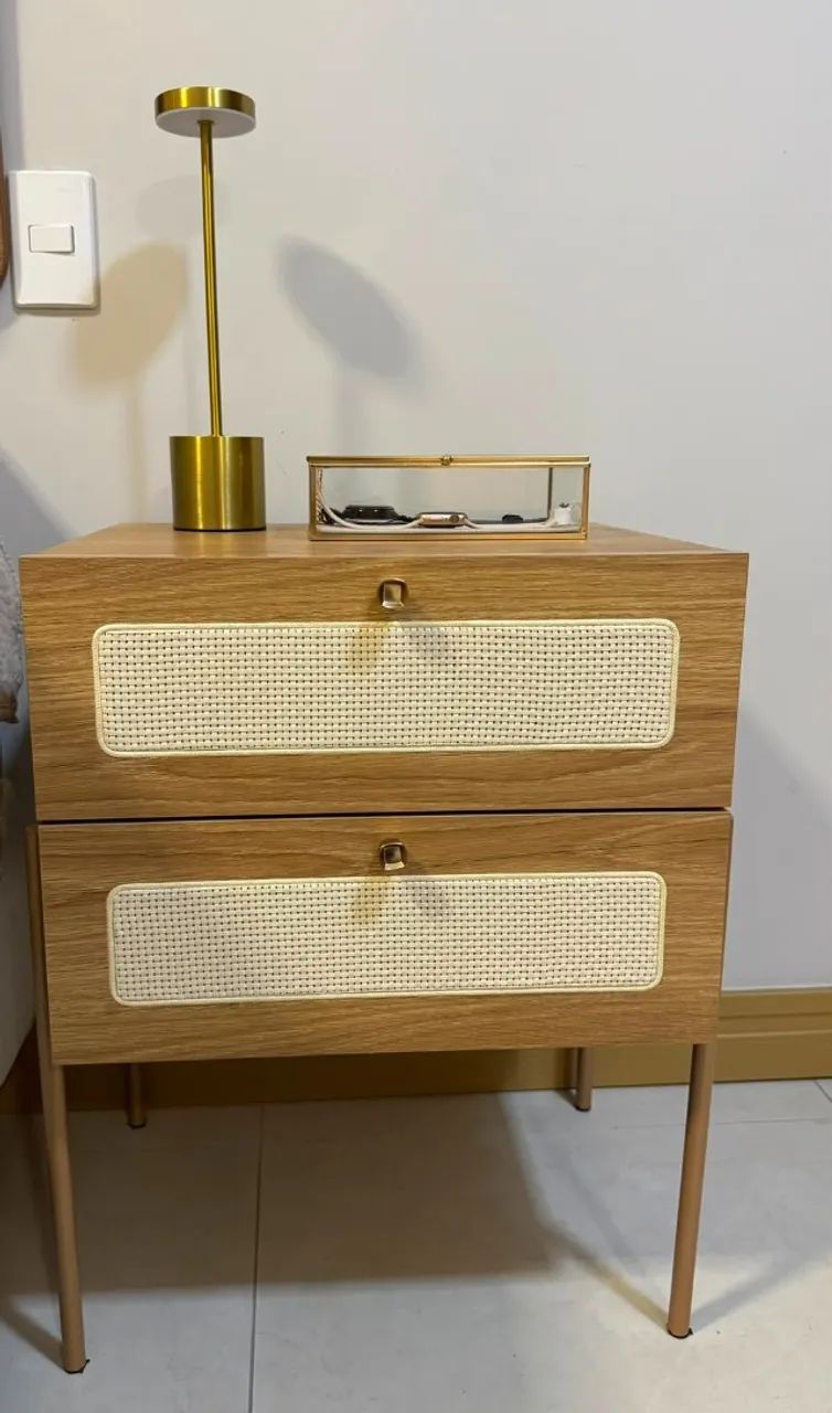 Cômoda e mesa de cabeceira em conjunto - Foto 3