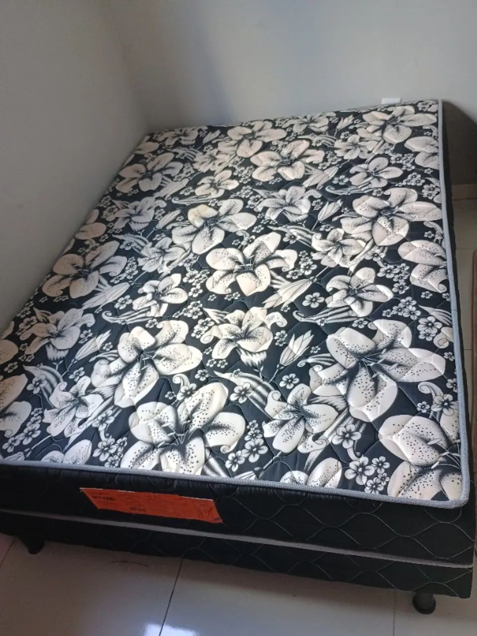 Cama box casal 