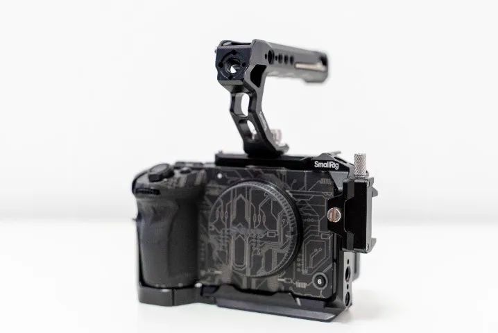 Câmera Sony Fx30 + Cage Smallring 4 Baterias (usado) Cinza (Usado)