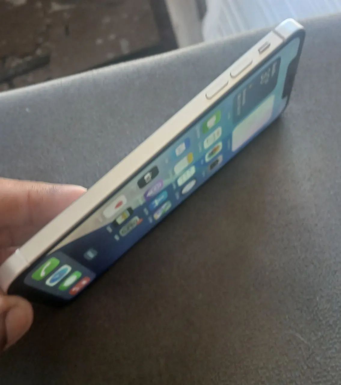 Vendo Iphone XS MAX transformado no 17. - Foto 3