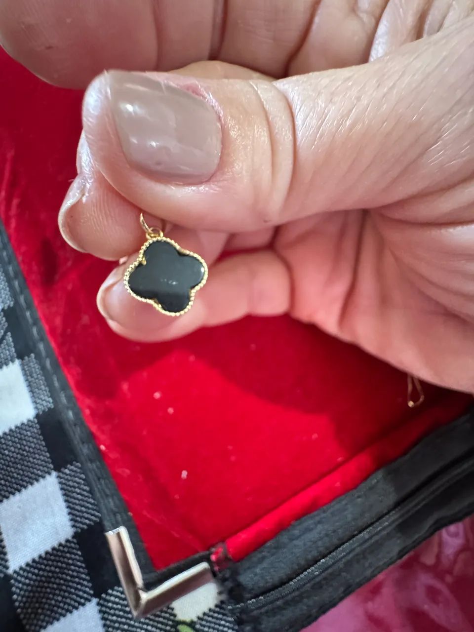 PROMOÇÃO Pingente Moderno em ouro 18 k - Foto 2