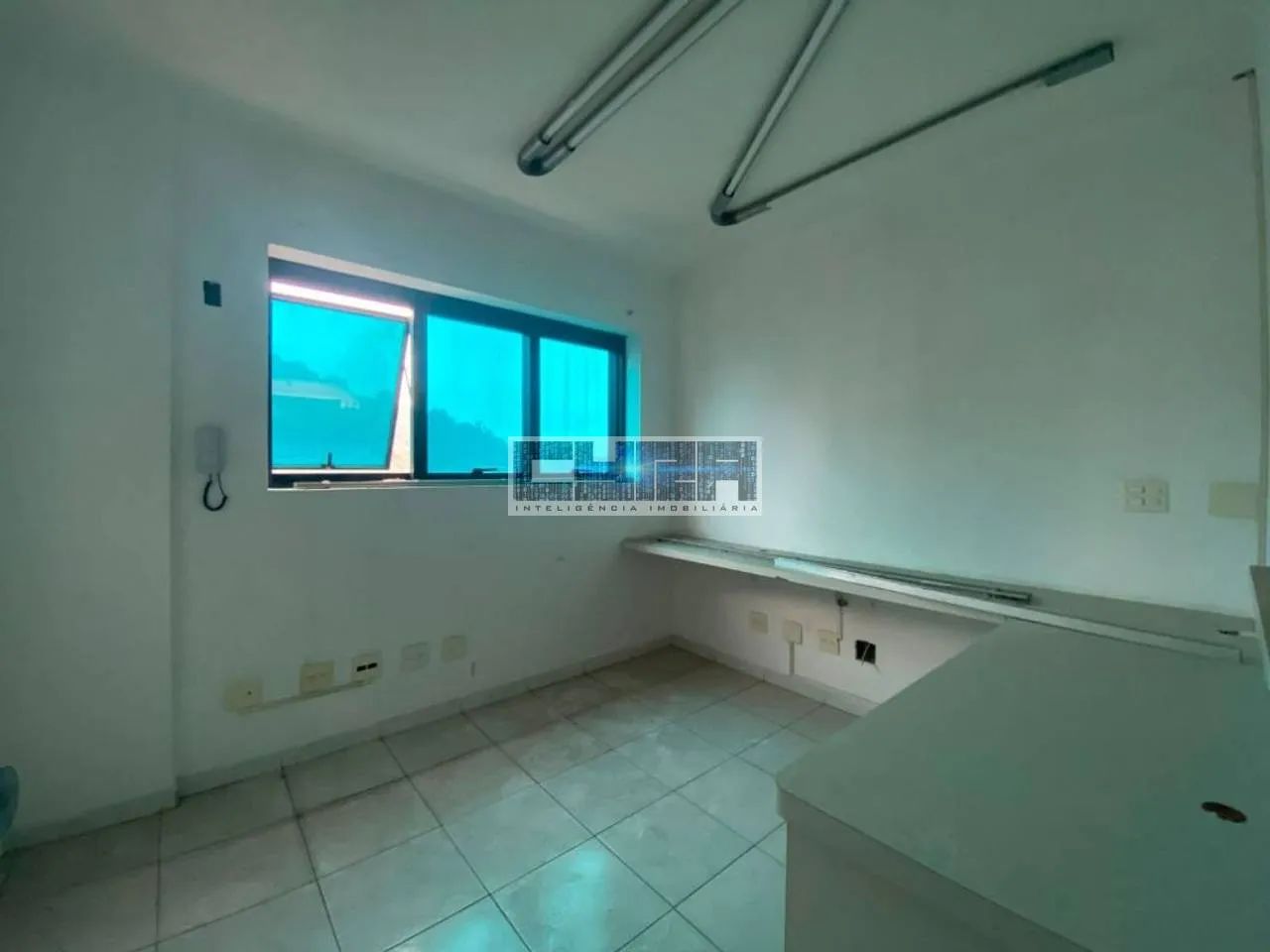 SALA COMERCIAL com 3 AMBIENTE - Foto 5