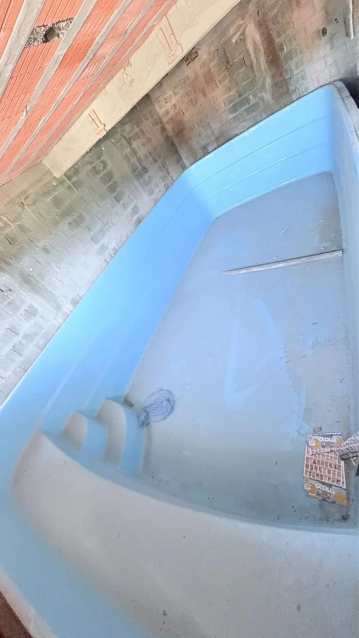 Vende-Se piscina 