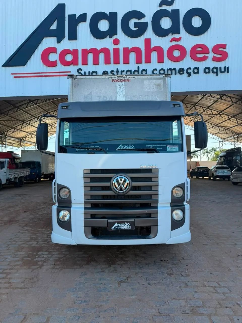 VOLKSWAGEN 24-280 E Constel. 6x2 2p (diesel)(E5) - Foto 2