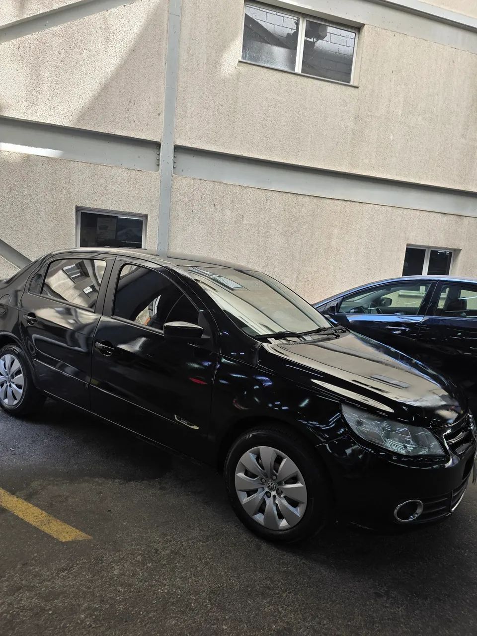 Volkswagen Voyage VOYAGE 1.0/1.0 City Mi Total Flex 8V 4p 2011