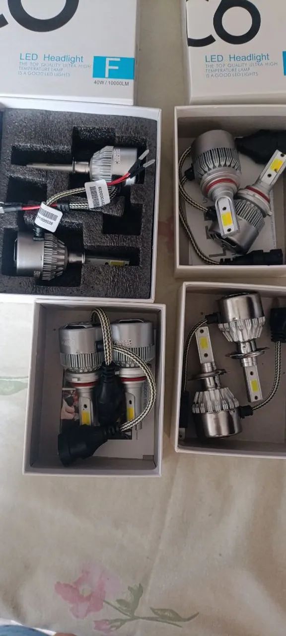 Lâmpada de led para farol de carro.