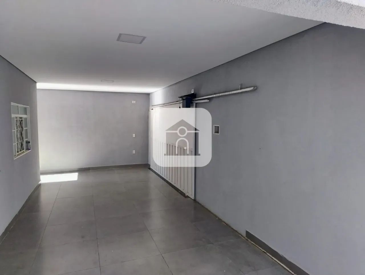 Casa à venda no bairro Canaã.