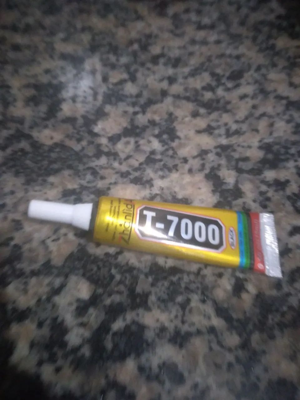 COLA PARA CELULAR