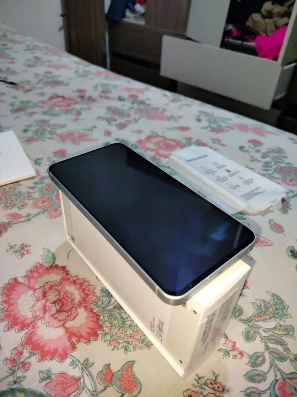 Vendo Galaxy A56 128GB Branco - Completo - Preço para venda rápida - Foto 3