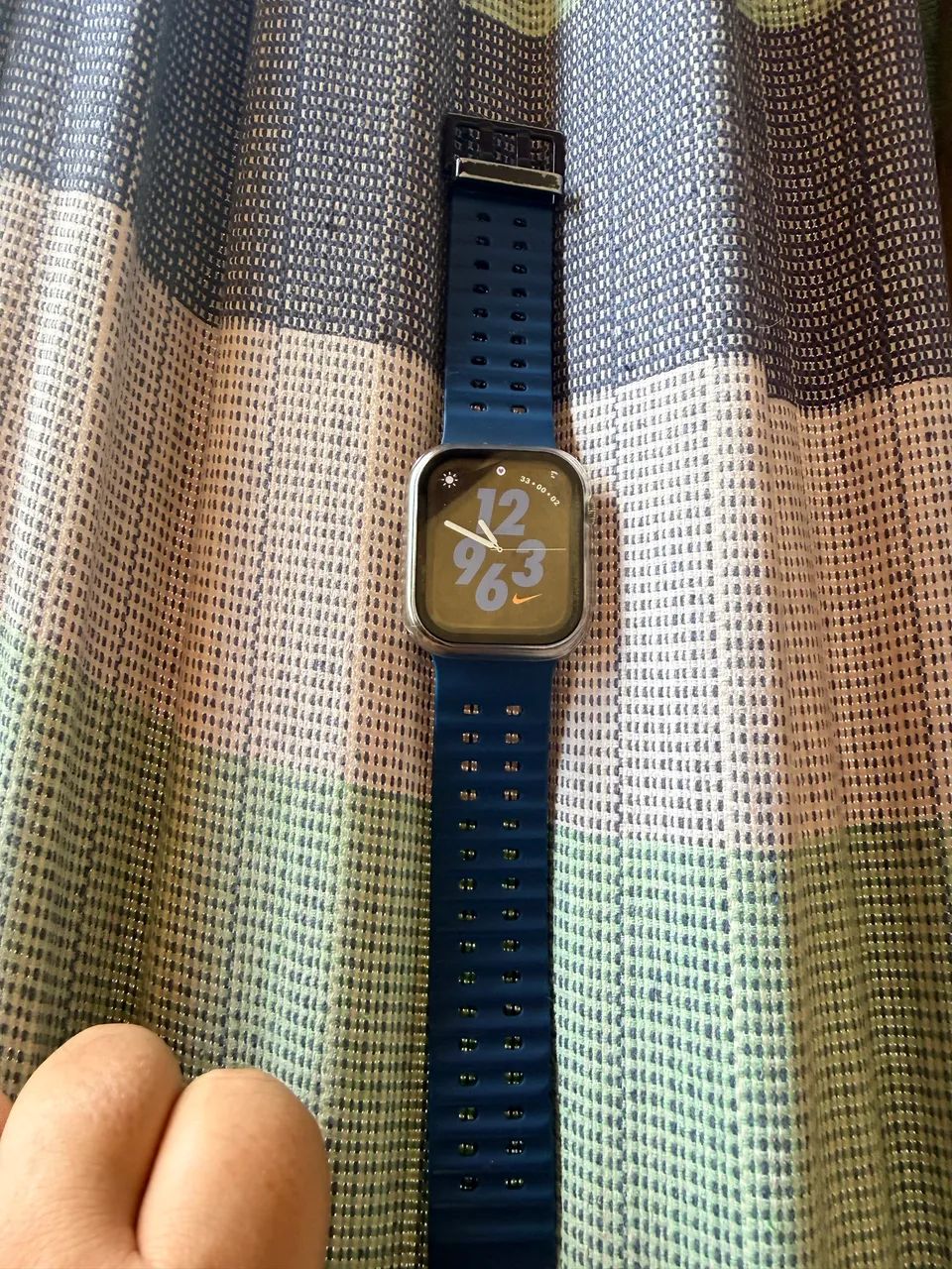 APPLE WATCH SÉRIE 5 TITANIUM 44 MM