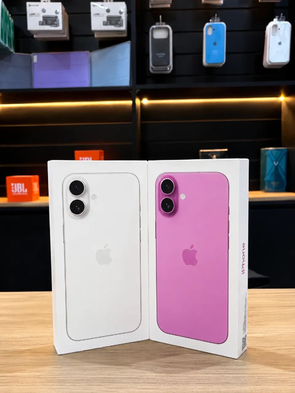 iPhone 16 plus 128gb lacrado com 1 ano de garantia Apple