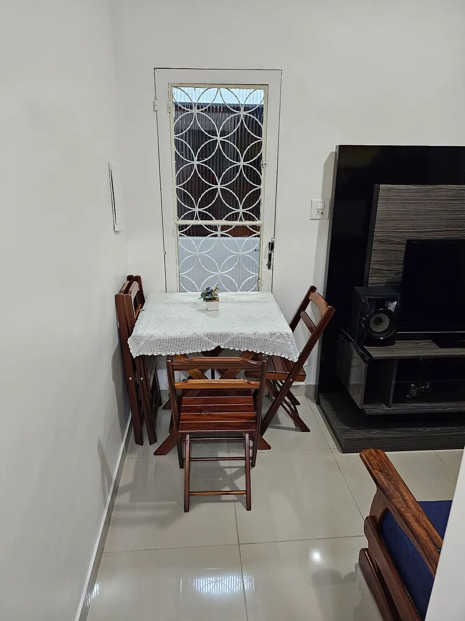 Vendo sobrado totalmente legalizado com rgi - Foto 3