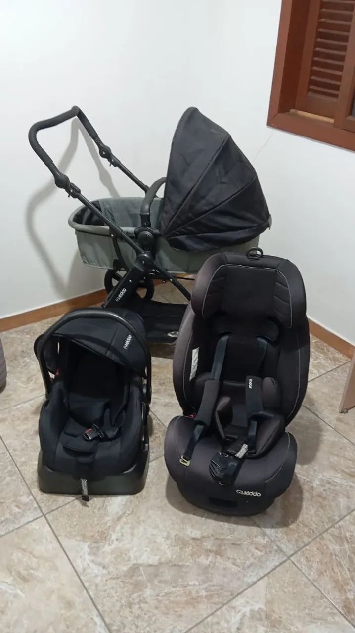 Carrinho de bebê kiddo completo 