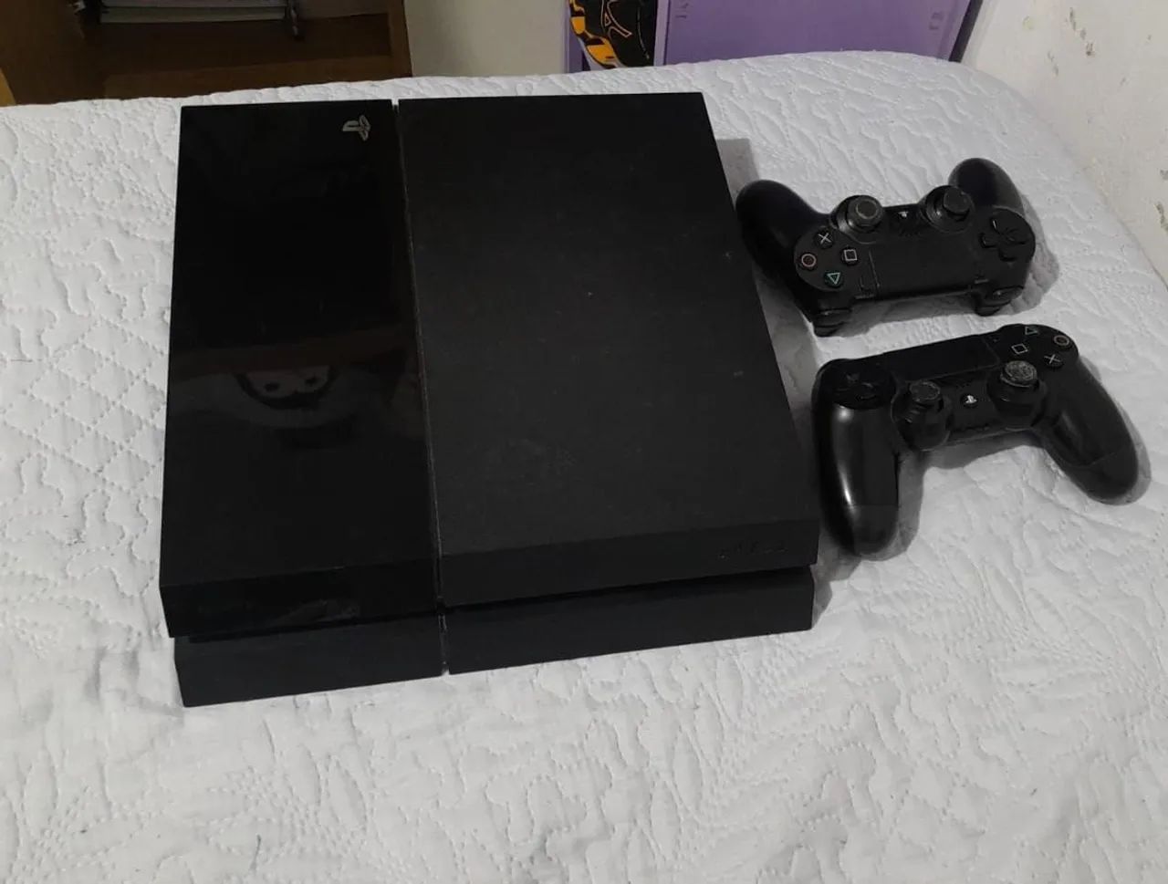Ps4 com dois controles  - Foto 2