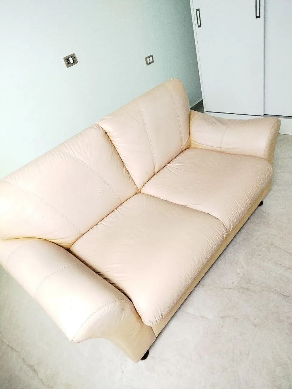 Sofá 2 lugares  - Foto 2
