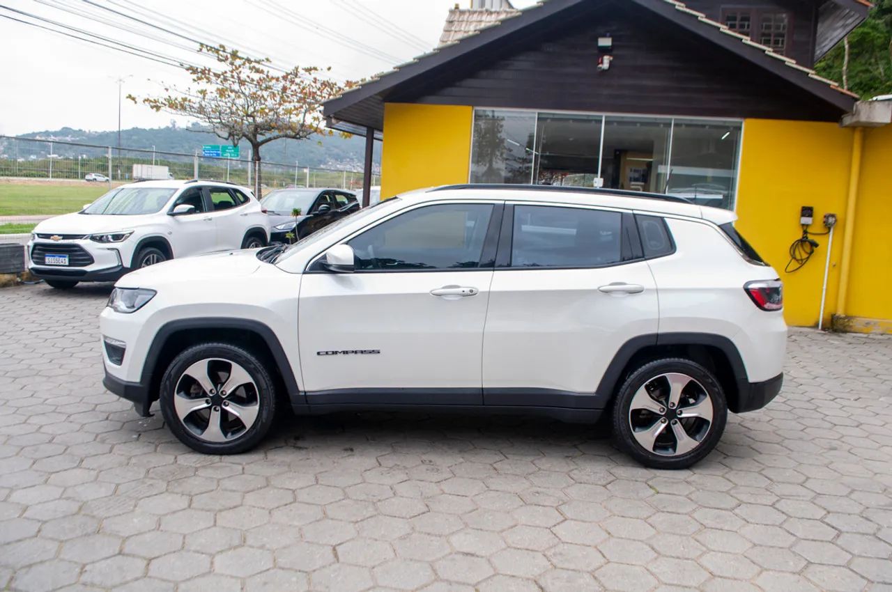 Jeep Compass Longitude 2.0 4X2 Flex 16V Aut. 2018 - Foto 4