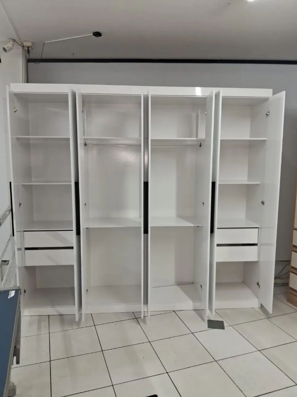 Guarda roupa em excelente estado  - Foto 3